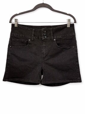Hot Topic Black Super Skinny Shorts 4” Inseam High Rise Alt Grunge Size 9